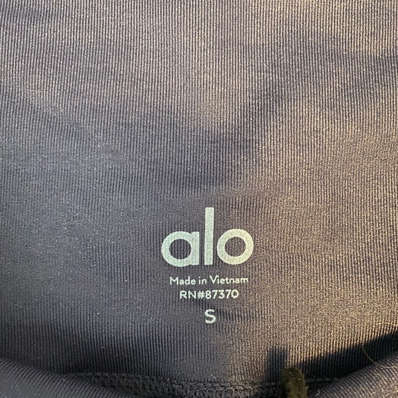 ALO Yoga Elevate Leggings - Picture 4 of 7